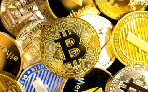 Advantages and disadvantages of investing in cryptocurrencies through your company